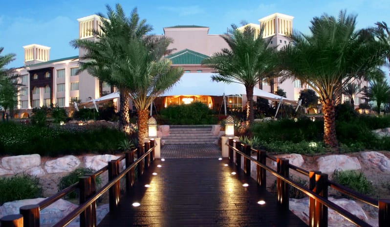 Anantara Desert Islands Resort & Spa-Desert Islands Entrance